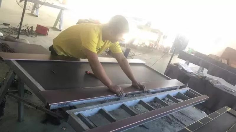 行業首推售前售中售后三大服務承諾—西安天卓銅門