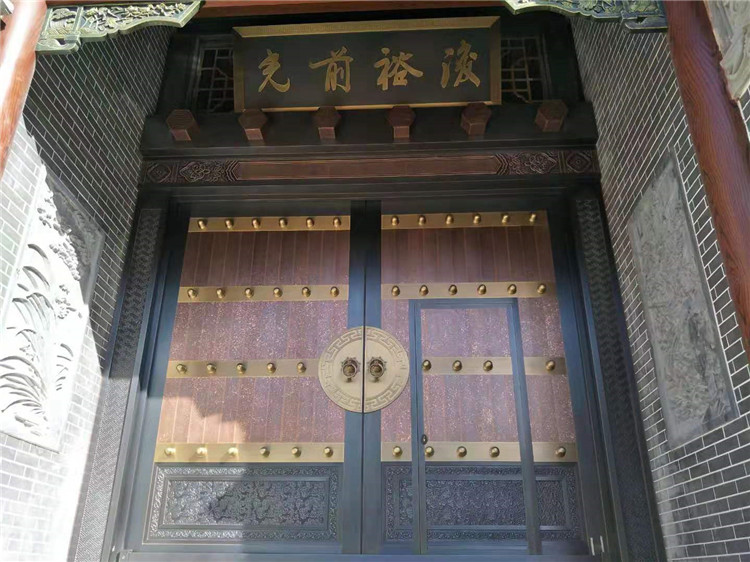 銅門生銹怎么恢復原樣？別墅銅門生銹的原因是什么？